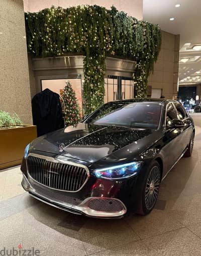 للإيجار مرسيدس S580 موديل 23تعديل مايباخ  بالسائق