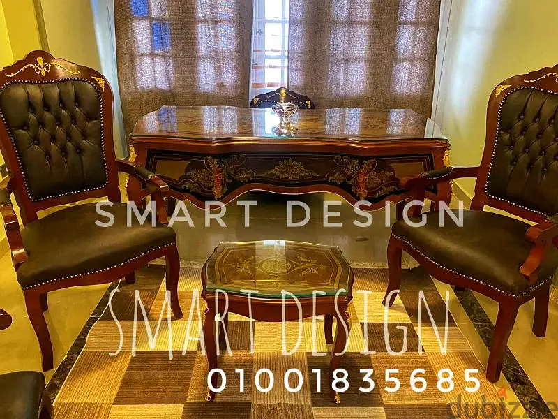 Classic Mahogany Wood Executive Desk Inlaid with Brass