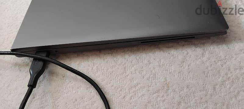HP firefly mobile workstation G7 3