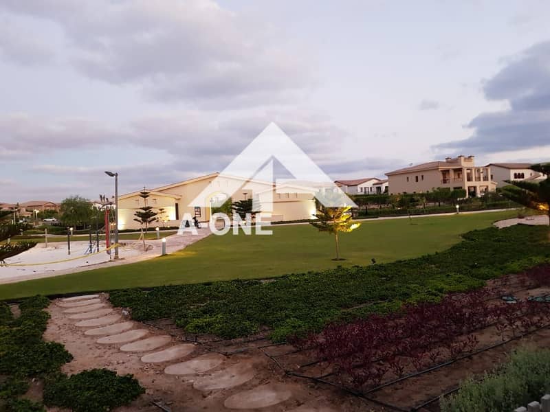 فيلا بـ٦ غرف نوم في مراسي، صورة ٥ من ٨