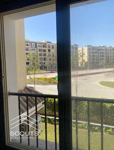 بخصم 50% شقه للبيع في كمبوند سراى بفيو خيالي علي لاند سكيب في القاهرة الجديدة New Cairo سور بسور مدينتي Madinaty بجوار التجمع الخامس Fifth Settlement