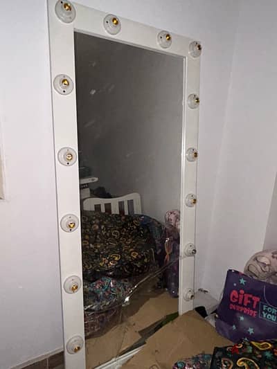 Mirror with Lightning system - مرايا بنظام اضاءة
