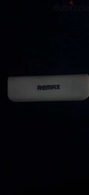 باور بانك REMAX أصلي – استعمال خفيف