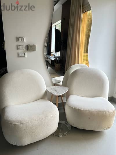 ٢ كرسى جانبى أوف وايت  / Boucle side chair off-white