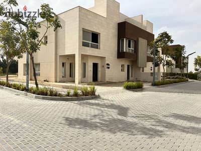 Villa Resale 6 Bedrooms Without Finished At Compound Soleya 6 October City