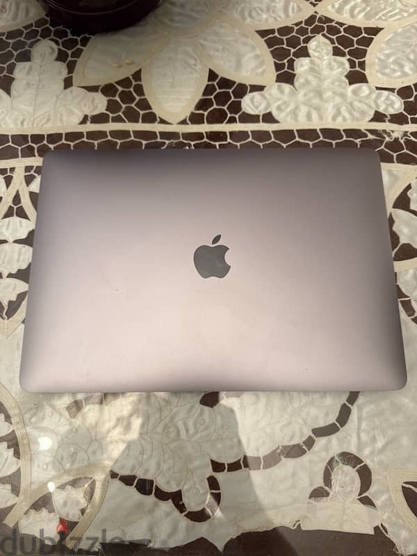 M1 MacBook air (2020) 1