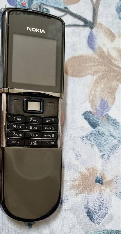 Nokia 8800 Sirocco 1