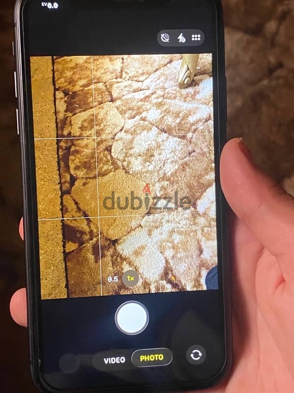iPhone 11 4