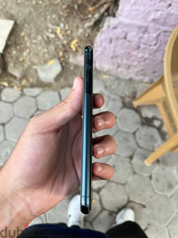iphone 11 pro max 5
