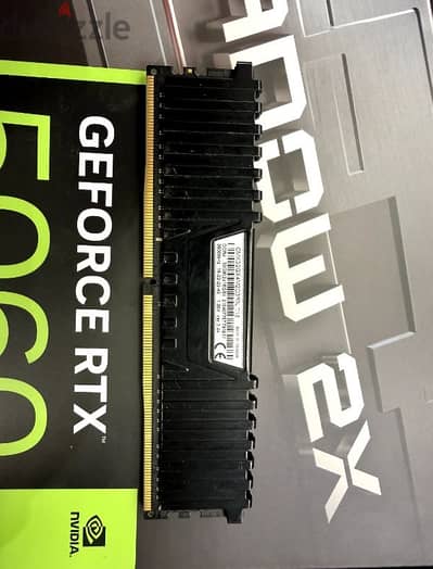 رامات الوحش Corsair Vengeance 16GB باص 3600 - طلقة للرندر والجيمنج