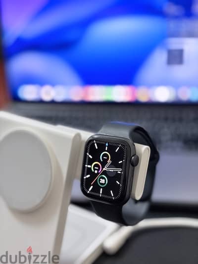 Apple Watch SE 44mm Space grey