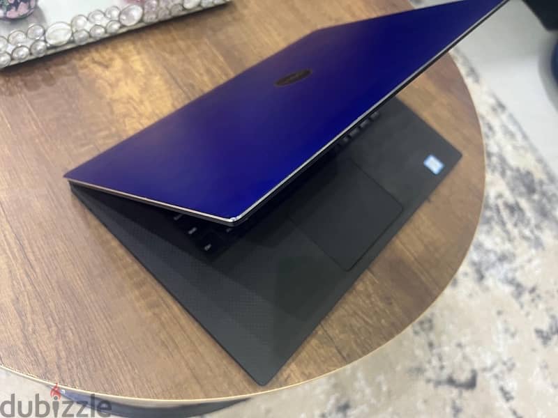Dell precision 5530 core i7 16 ram 2