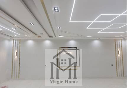Modern finishing, 200 square meters for sale in the heart of Hadayek Al Ahram – an unmissable strategic location.  If you're looking for your dream ho