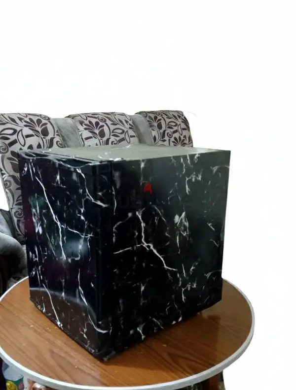 Mini Bar Refrigerator 2.5 Feet