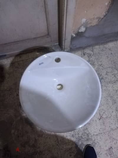حوض ساقط رخامه