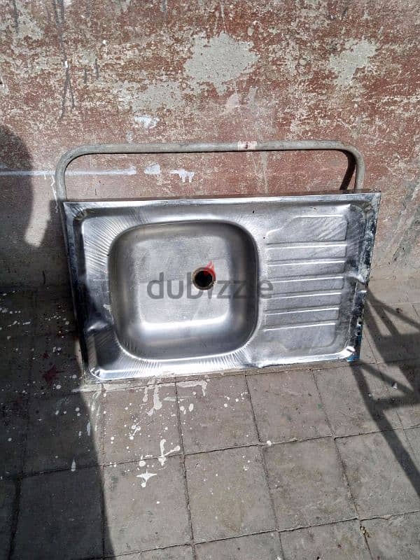 معروض للبيع 1