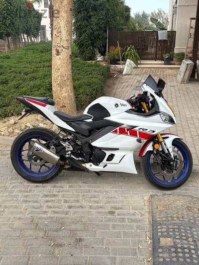 Yamaha R3