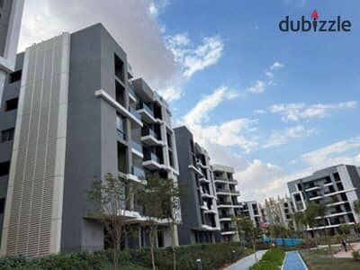 I own a rooftop apartment with an area of 144 meters overlooking a panoramic view and at a very special price in the Sun Capital project