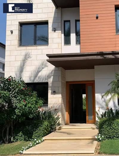 With a Prime View Luxury Villa for Sale in Azzar - New Cairo