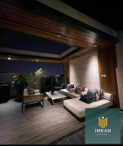 Penthouse (ready for inspection) 220 sqm + 110 sqm roof for sale in compound in front of Al-Rehab