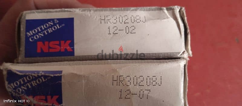 NSK HR30208j 1
