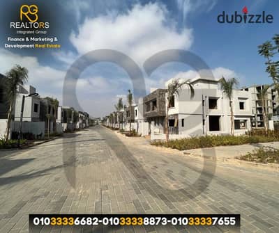 Twin house for sale 300m² in Sun Capital Compound (prime location) with 7-year facilities