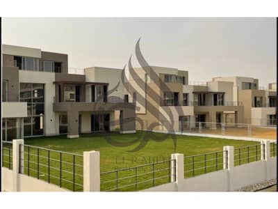 فيلا للبيع في بالم هيلز القاهرة الجديدة موقع مميز استلام فوري  اقل من سعرالسوق palm hills new cairo