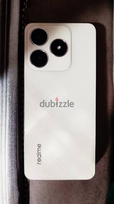 realme c61