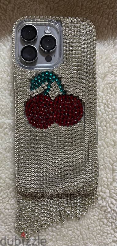 جرابات iPhone 15 Pro Max 5