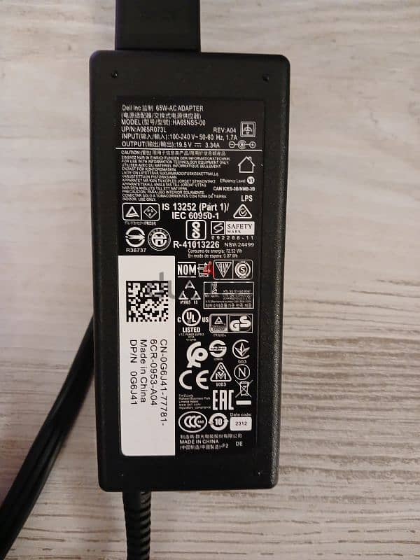 Dell latitude 5580 7