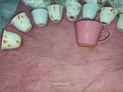 فنجان فناجين طقم صيني فاخر وارد الامارات بسعر لقطه