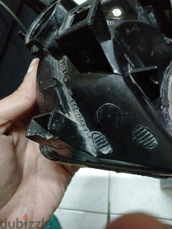 فانوس اشاره  ابيض bmw e34 4