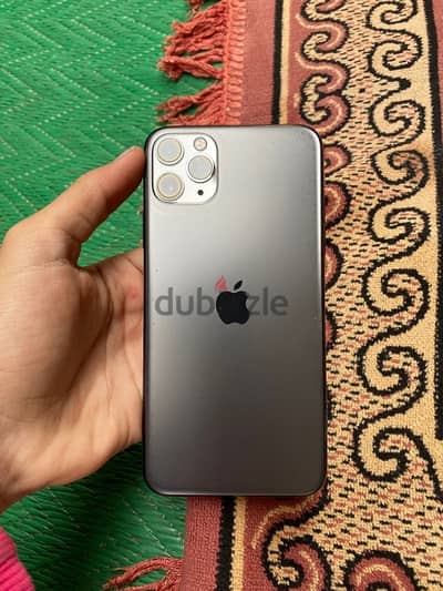 ايفون ١١ برو ماكس