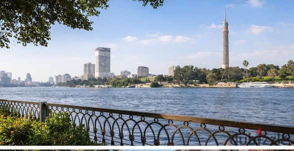 شقة فاخرة للإيجار الزمالك  شارع الجزيرة الوسطى  شقة مميزة جدًا للإيجار طويل المدة في قلب الزمالك – شارع الجزيرة الوسطى، تشطيب راقٍ وفرش فخم، مناسبة