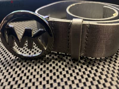 Michael Kors silver belt
