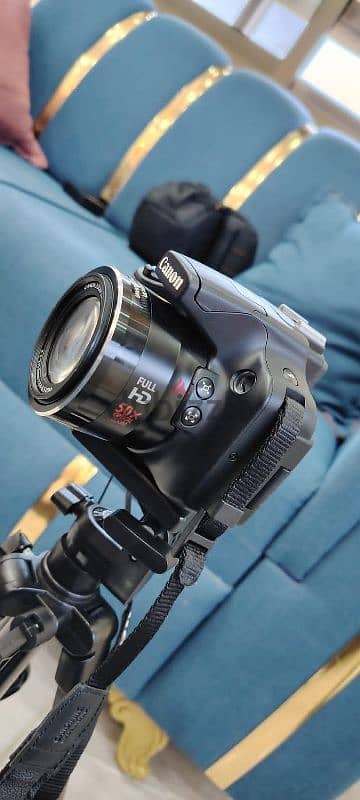 كاميرا canon SX 50HS باور شوت غنيه عن التعريف