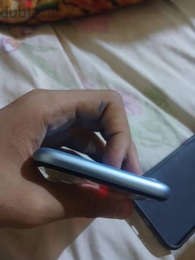 xr ايفون
