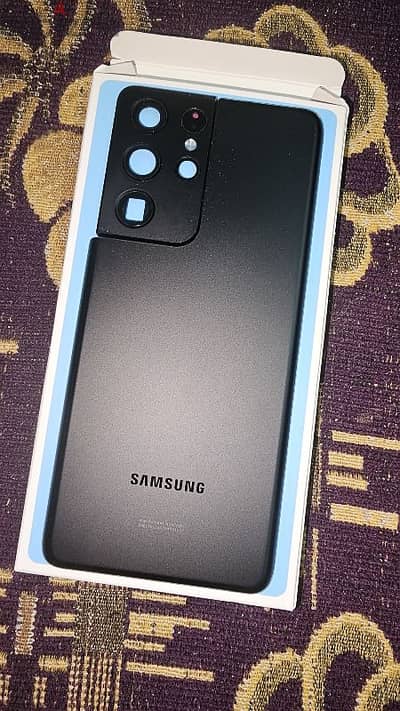 ضهر خلع أصلي جديد s21 ultra 5g لم يستخدم توكيل بالباركود والسريال زيرو
