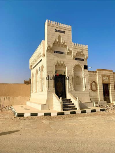 مدفن للبيع مساحه 40متر في مقابر القاهره الجديده اول طريق السخنه