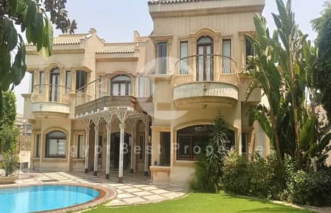 فيلا صف أول على الجولف في قطامية هايتس | إعادة بيع