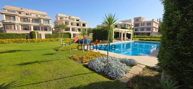 توين هاوس٤ غرف مفروش بالكامل للإيجار بكمبوند توب فيو التجمع الخامس بالقاهرة الجديدة