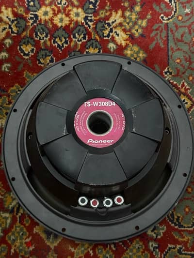 Pioneer 1500w subwoofer