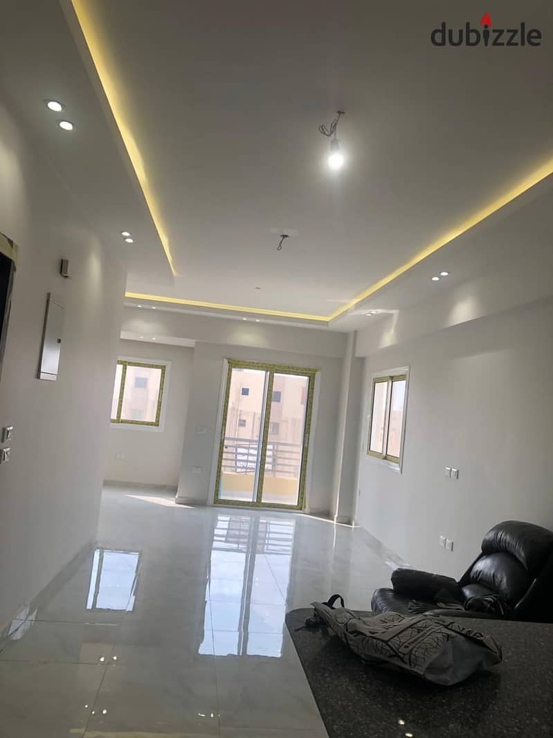 3 Bedrooms 185 sq.M Apartment for sale 3,300,000 EGP in التوسعات الشمالية، 6 أكتوبر