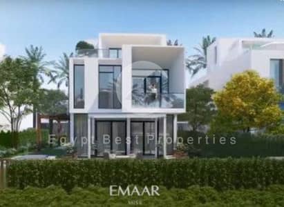 Resale Villa in Cairo Gate, Lowest Price, Remain Installments, View Landscape