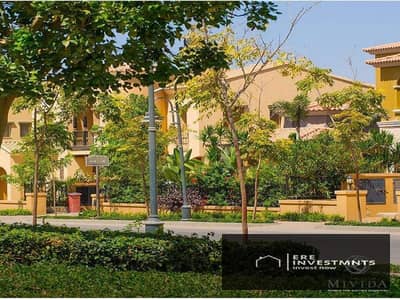 Townhouse for sale at below-market price in Mivida Emaar Prime Location compound - immediate occupancy