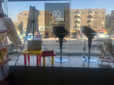 ارضي واول مرخص  ٨٠٠متر علي شارع رئيسي