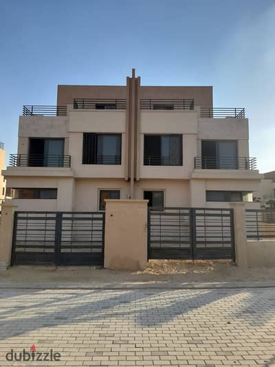 Twin house for sale, 267m, Alma Compound - Ewan - Sheikh Zayed, immediate delivery                                                                   .