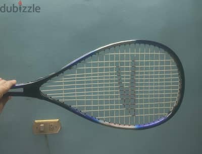 مضرب اسكواش squash racket