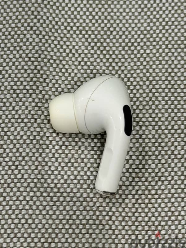 AirPods Pro 3