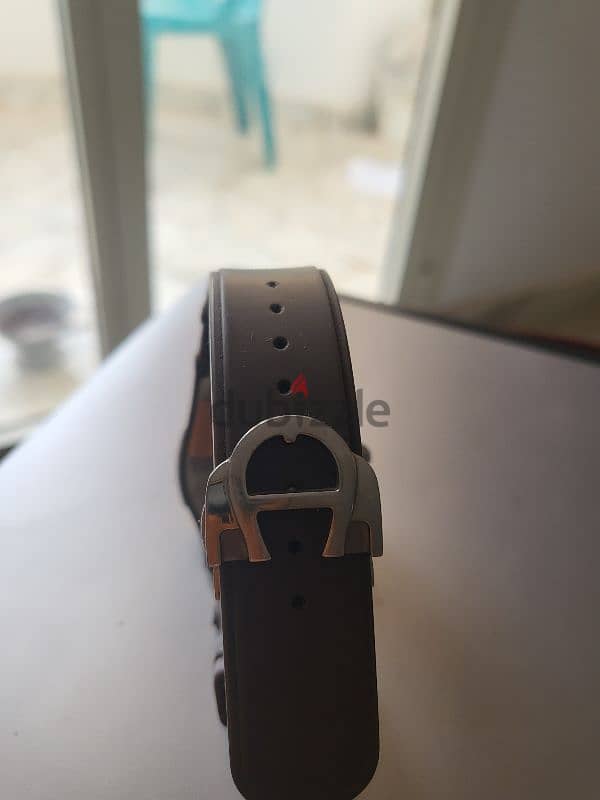 ساعات 4